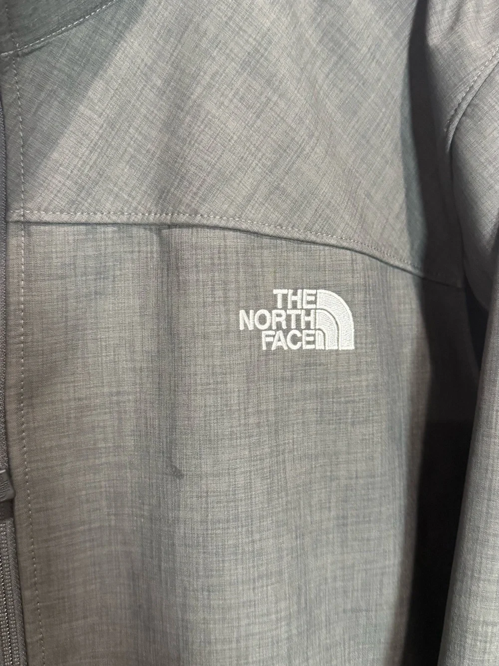 The North Face Men’s XXL Gray Fleece Lined Softshell Jacket Full Zip